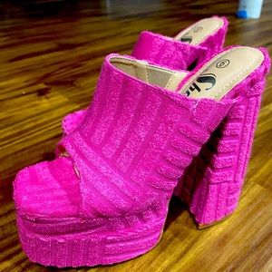 Beautiful Barbie shoes